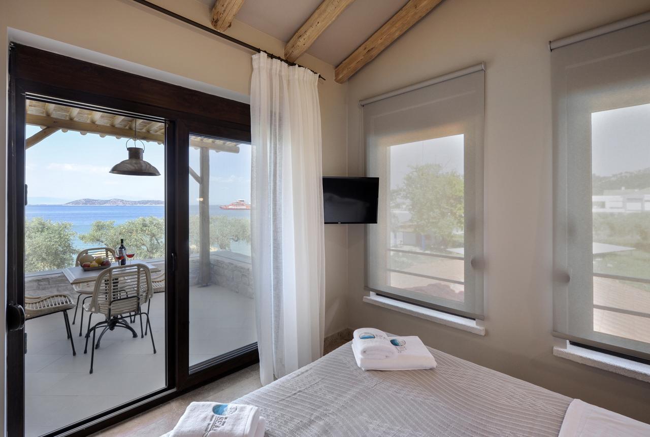 By The Sea Luxury Suites Λιμένας Εξωτερικό φωτογραφία